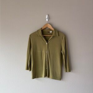 tsunami matcha green 3/4 sleeves button front blouse
